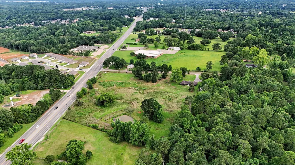 4125 Gregg Tex Road Longview TX 75604