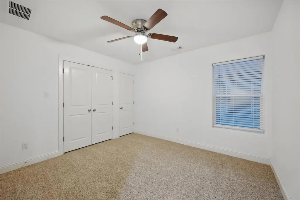 607 E Carter Street Sherman TX 75090