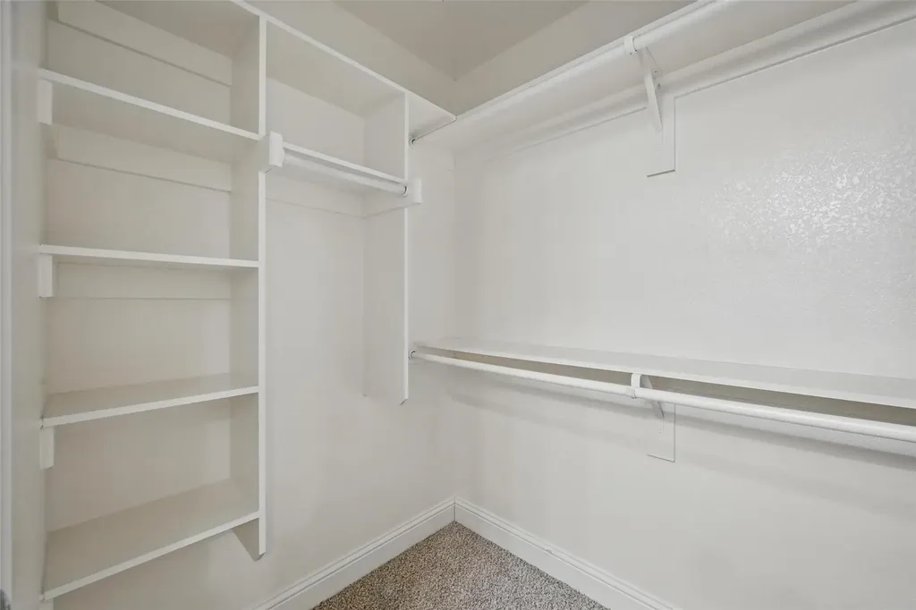 607 E Carter Street Sherman TX 75090
