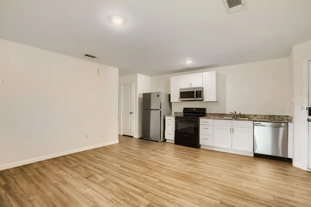 4716 Iowa Street Bellmead TX 76705
