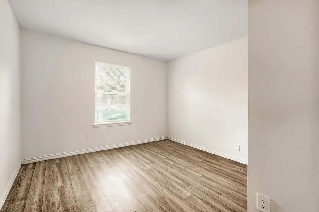 4716 Iowa Street Bellmead TX 76705