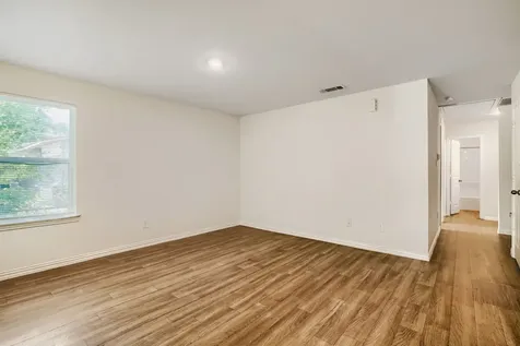 4716 Iowa Street Bellmead TX 76705