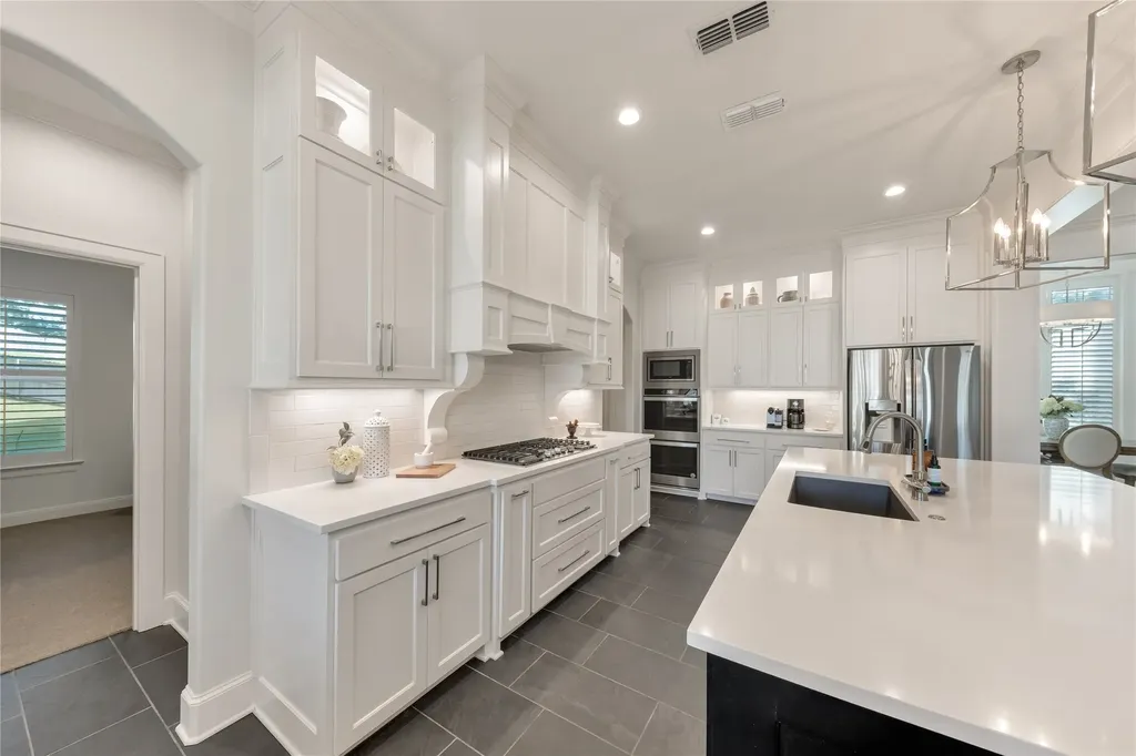 196 County Road 2309 Mineola TX 75773