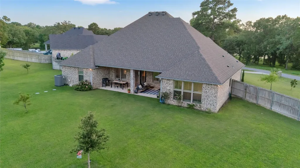 196 County Road 2309 Mineola TX 75773