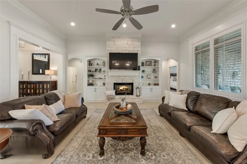 196 County Road 2309 Mineola TX 75773