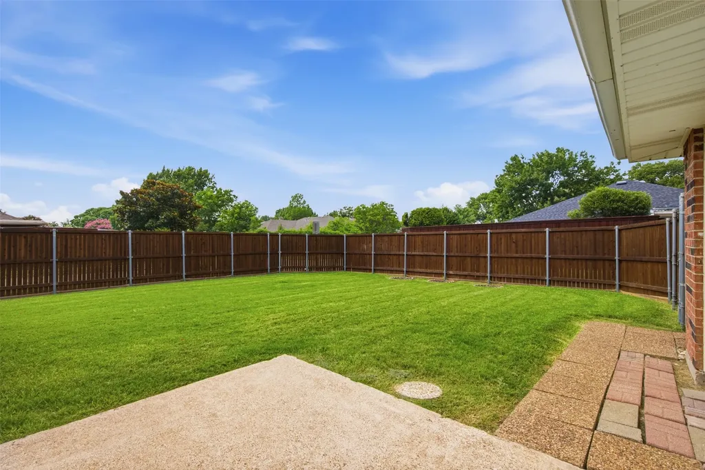 2001 Espinosa Drive Carrollton TX 75010
