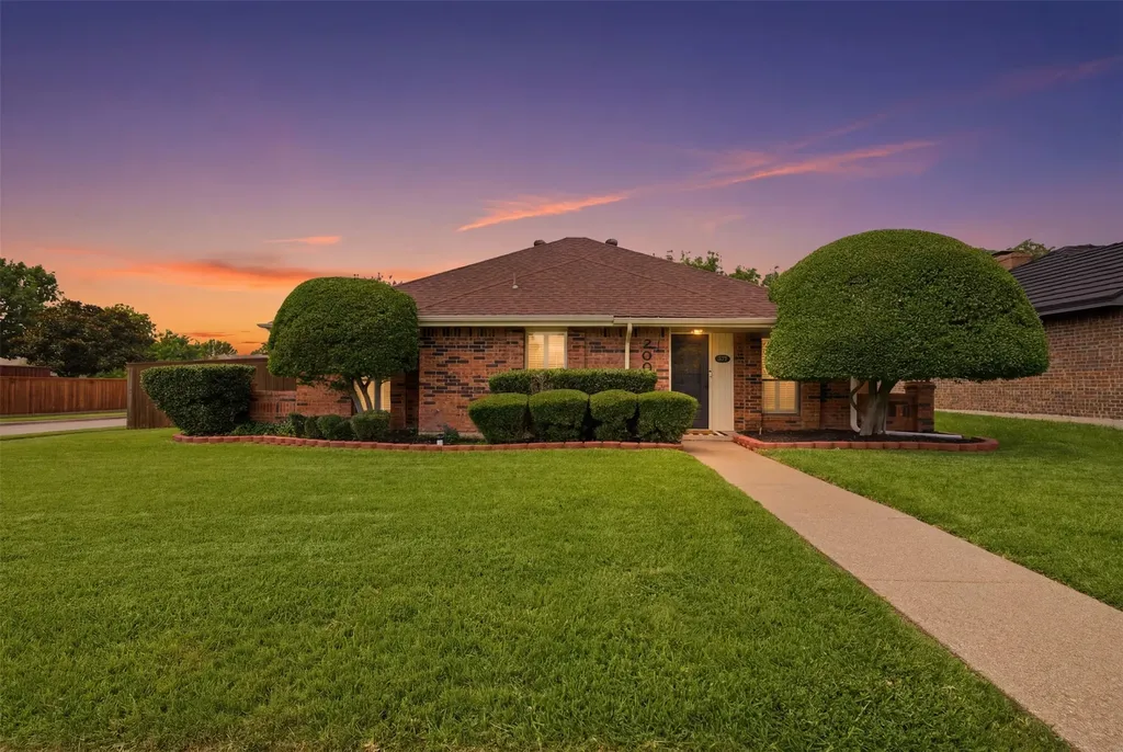 2001 Espinosa Drive Carrollton TX 75010