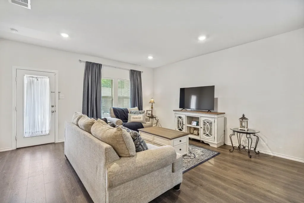 3224 Glazner Drive Mesquite TX 75126
