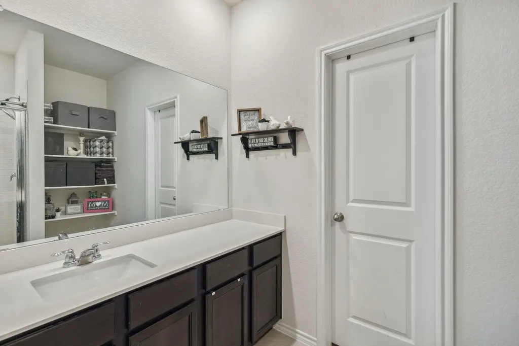 3224 Glazner Drive Mesquite TX 75126
