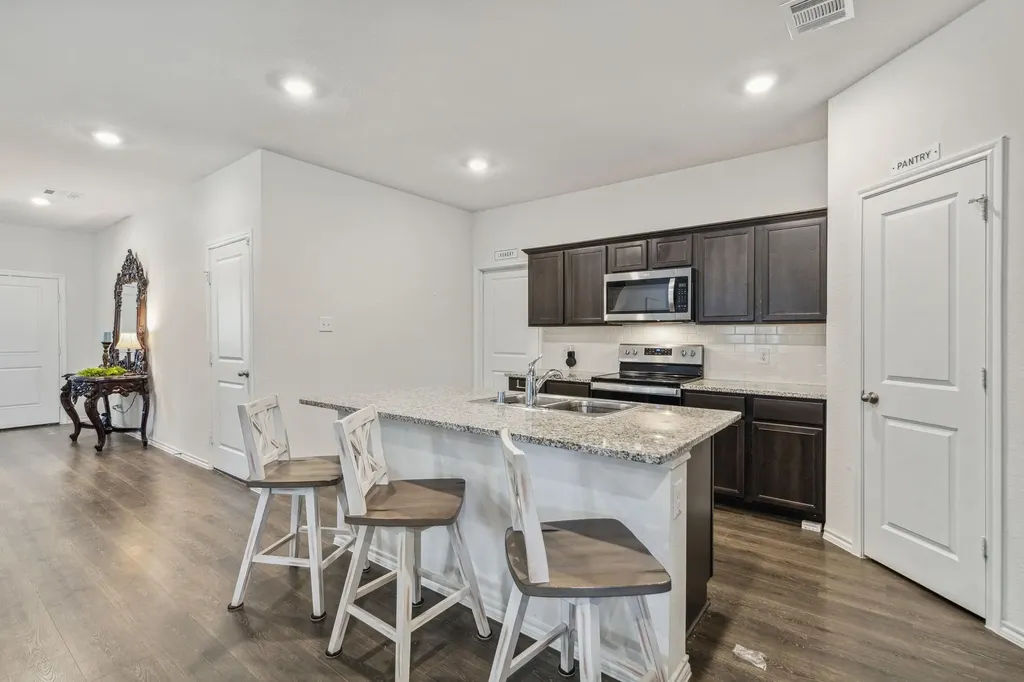 3224 Glazner Drive Mesquite TX 75126