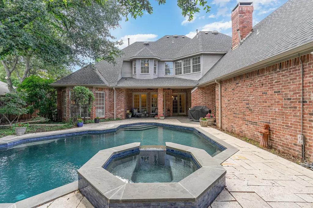 17508 Muirfield Drive Dallas TX 75287