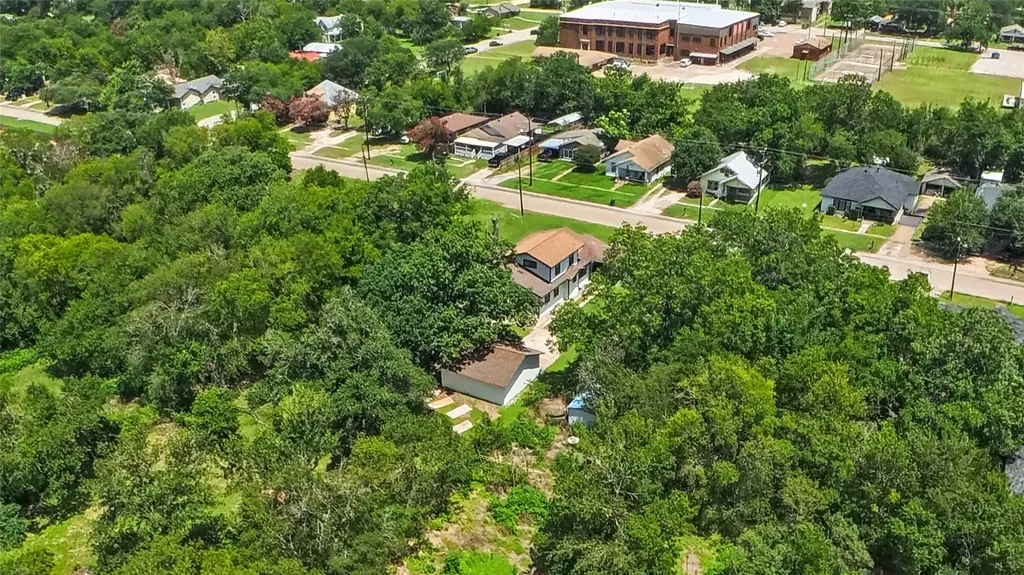 812 E Sumpter Mexia TX 76667
