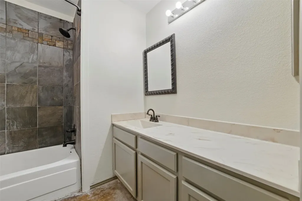 734 Lemons Street Cedar Hill TX 75104