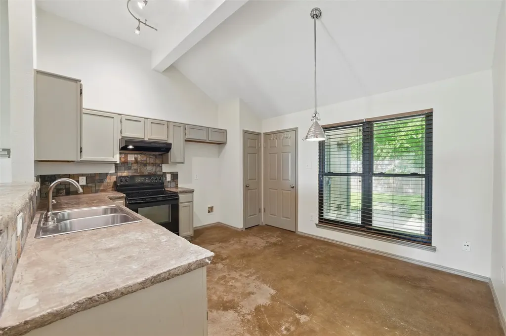 734 Lemons Street Cedar Hill TX 75104