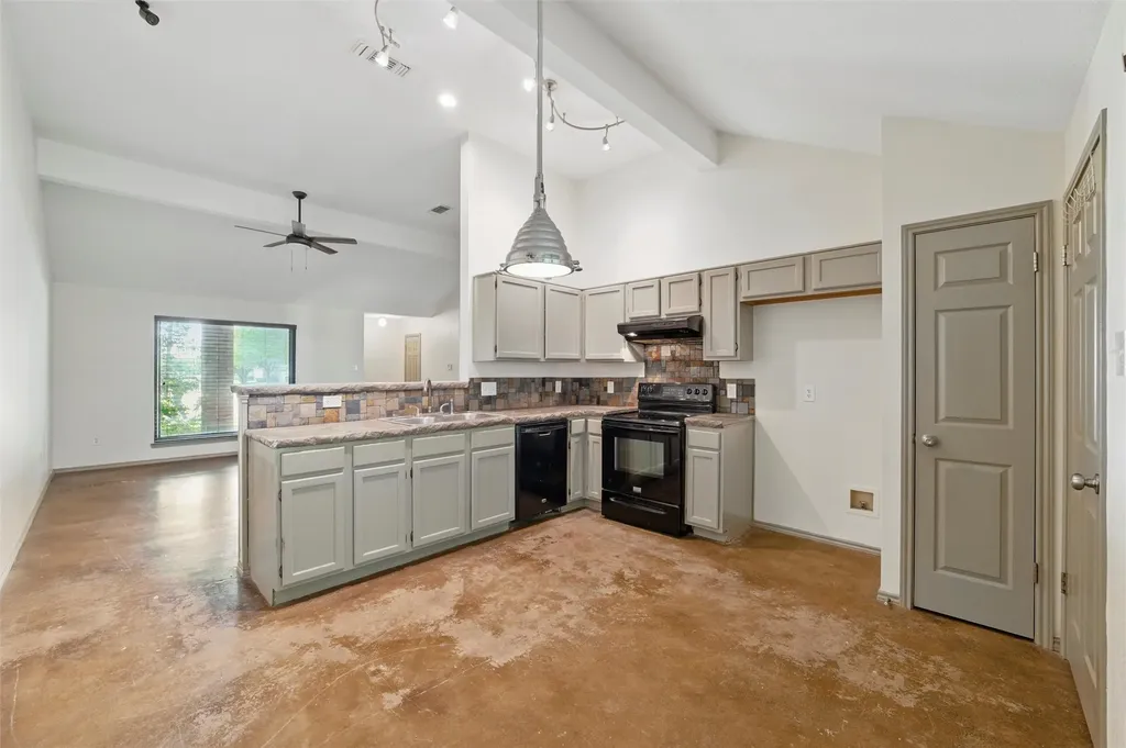 734 Lemons Street Cedar Hill TX 75104