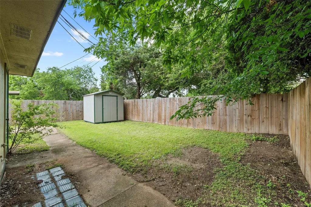 734 Lemons Street Cedar Hill TX 75104