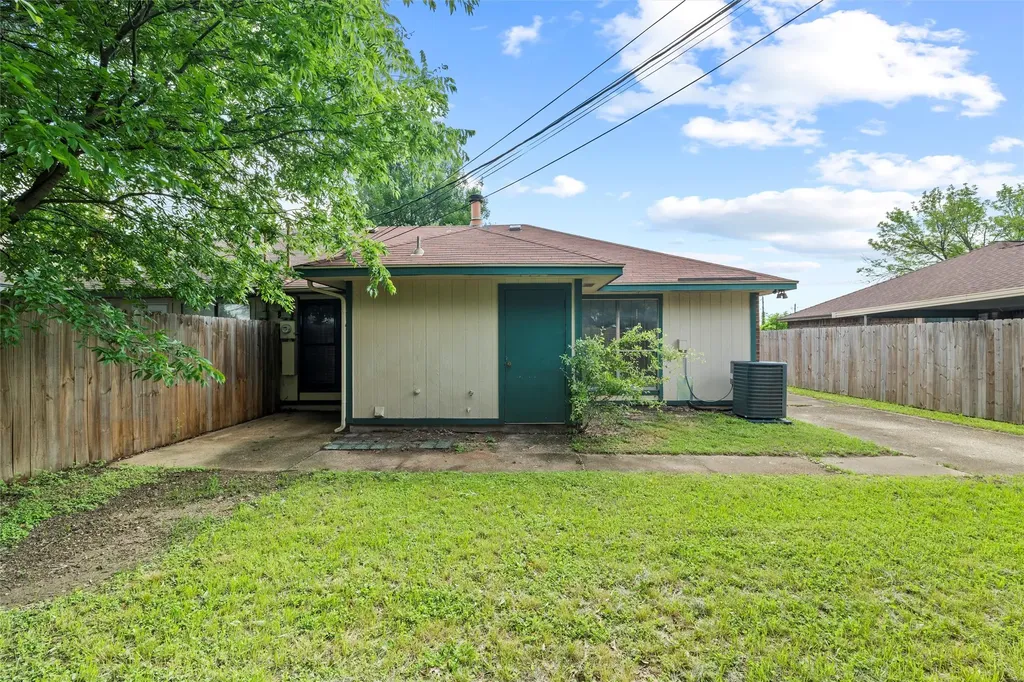 734 Lemons Street Cedar Hill TX 75104