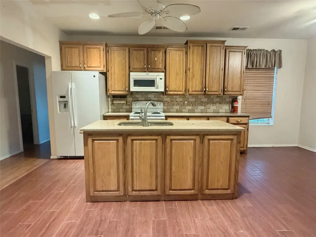 3210 E Lake Road Abilene TX 79601