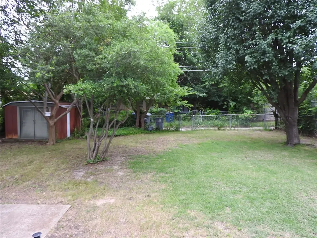 3226 San Medina Avenue Dallas TX 75228