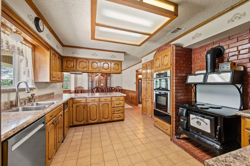 981 Witherspoon Way Bartonville TX 75022