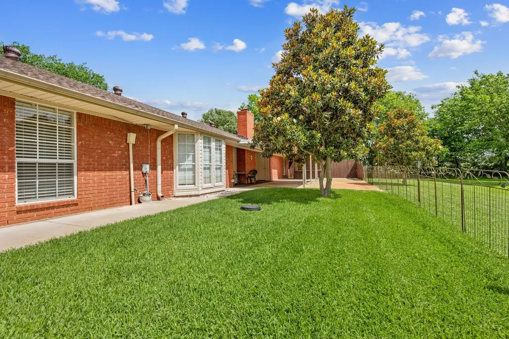 981 Witherspoon Way Bartonville TX 75022