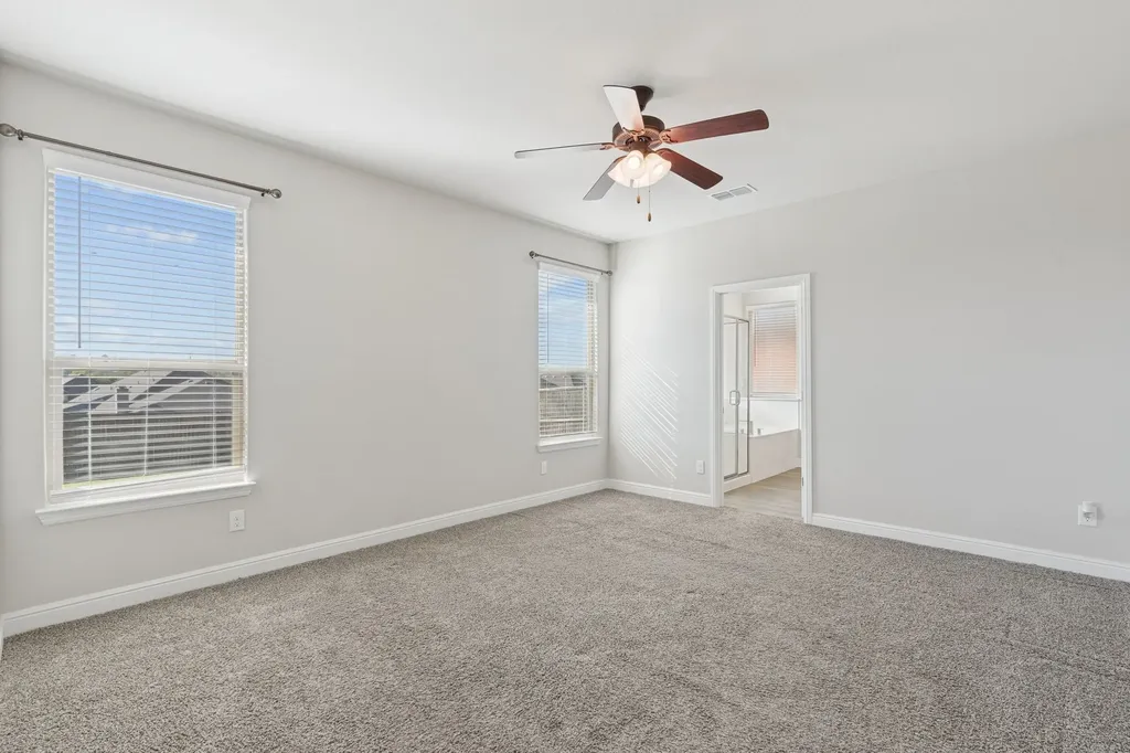 525 Big Horn Pass Denton TX 76210