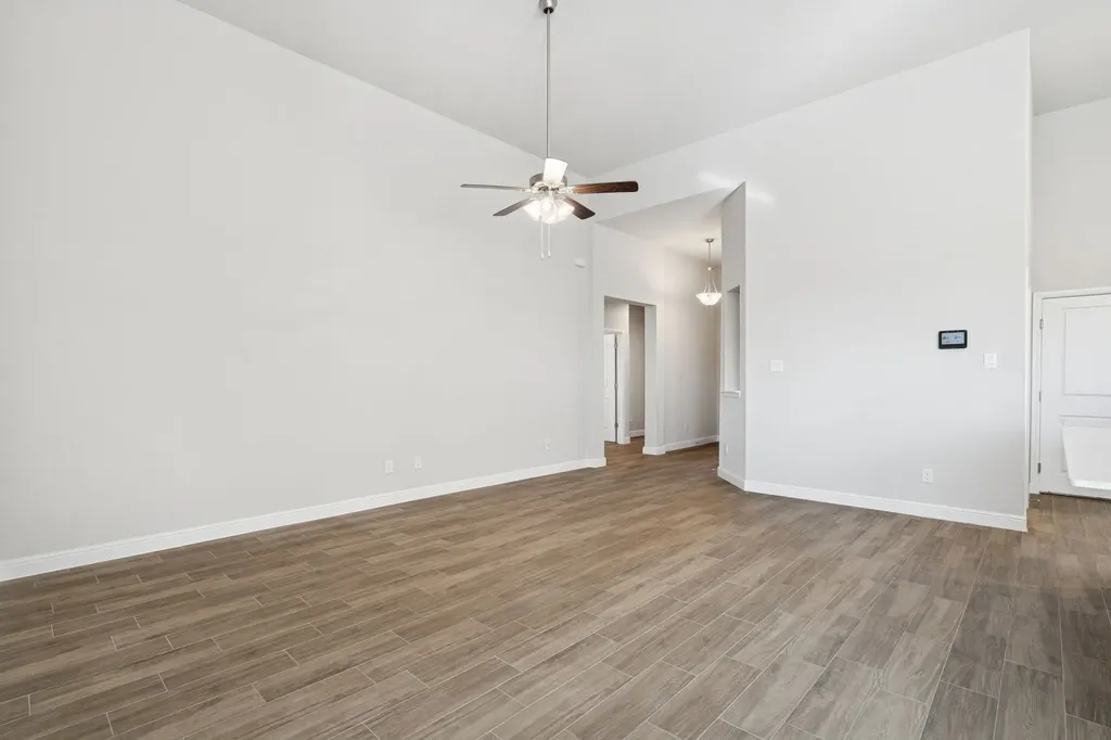 525 Big Horn Pass Denton TX 76210