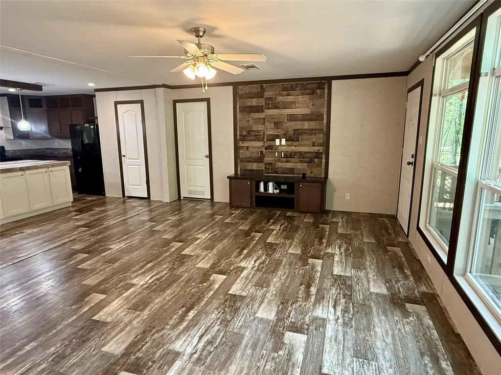 145 Adalida Lane Springtown TX 76082