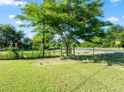 6338 Fm 933 Blum TX 76627