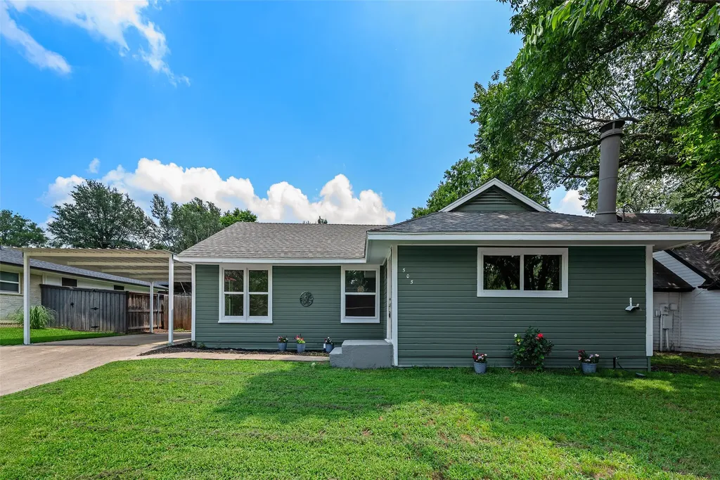 505 W Linden Street Ennis TX 75119