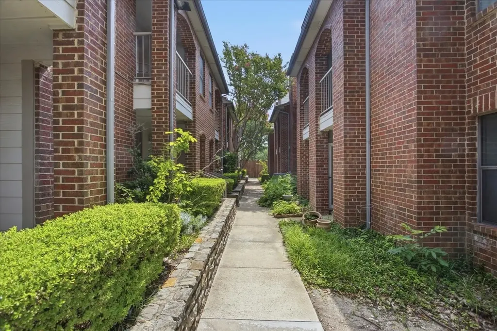 3205 Donnelly Fort Worth TX 76107
