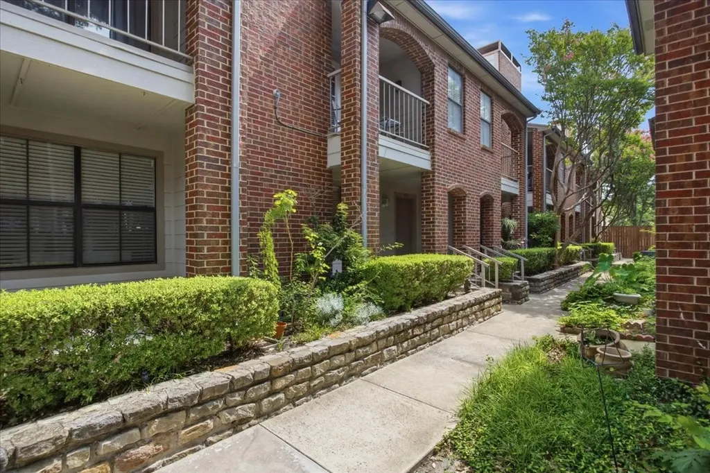 3205 Donnelly Fort Worth TX 76107