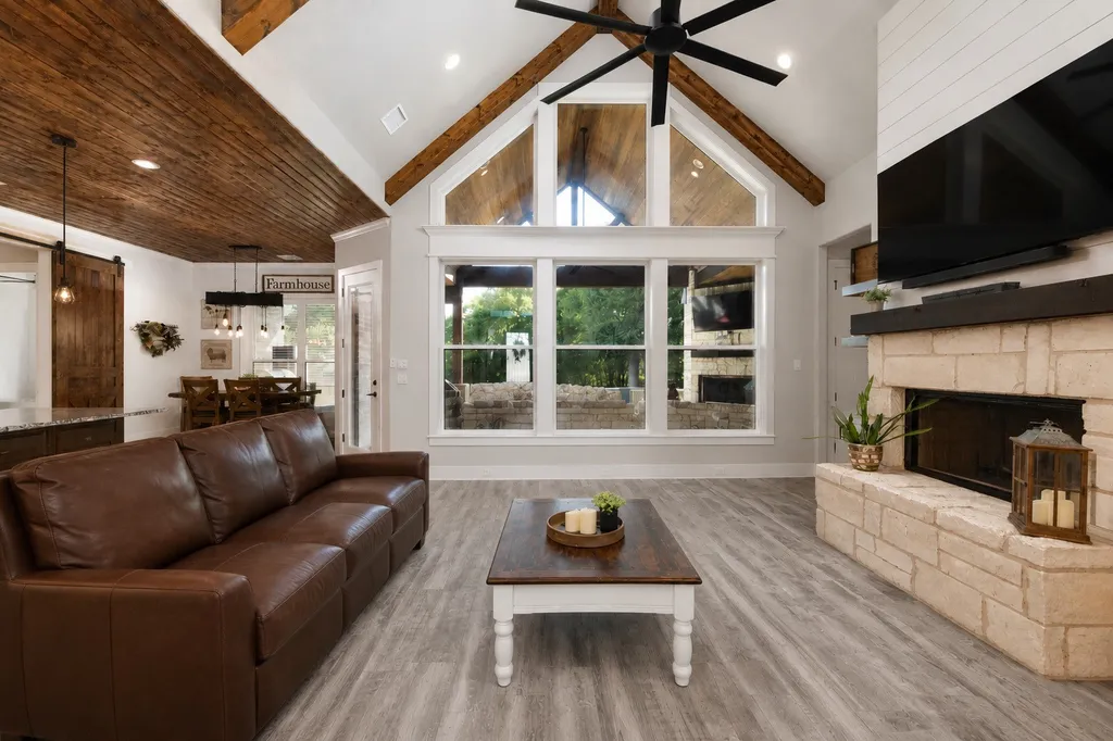 10 Ellis Oak Court Waxahachie TX 75167