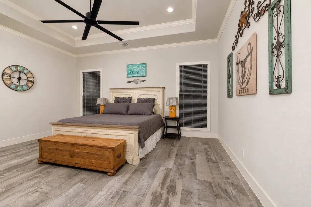 10 Ellis Oak Court Waxahachie TX 75167