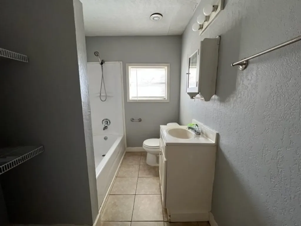 2242 S 19th Street S Abilene TX 79605