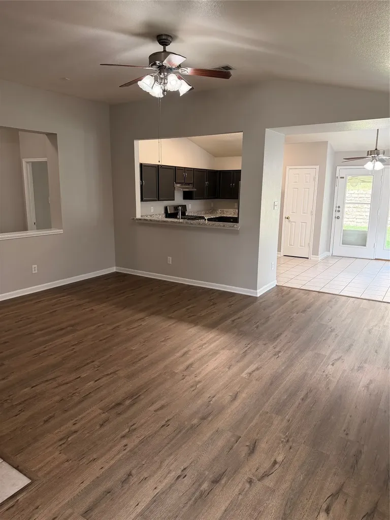 6744 Geyser Trail Watauga TX 76137