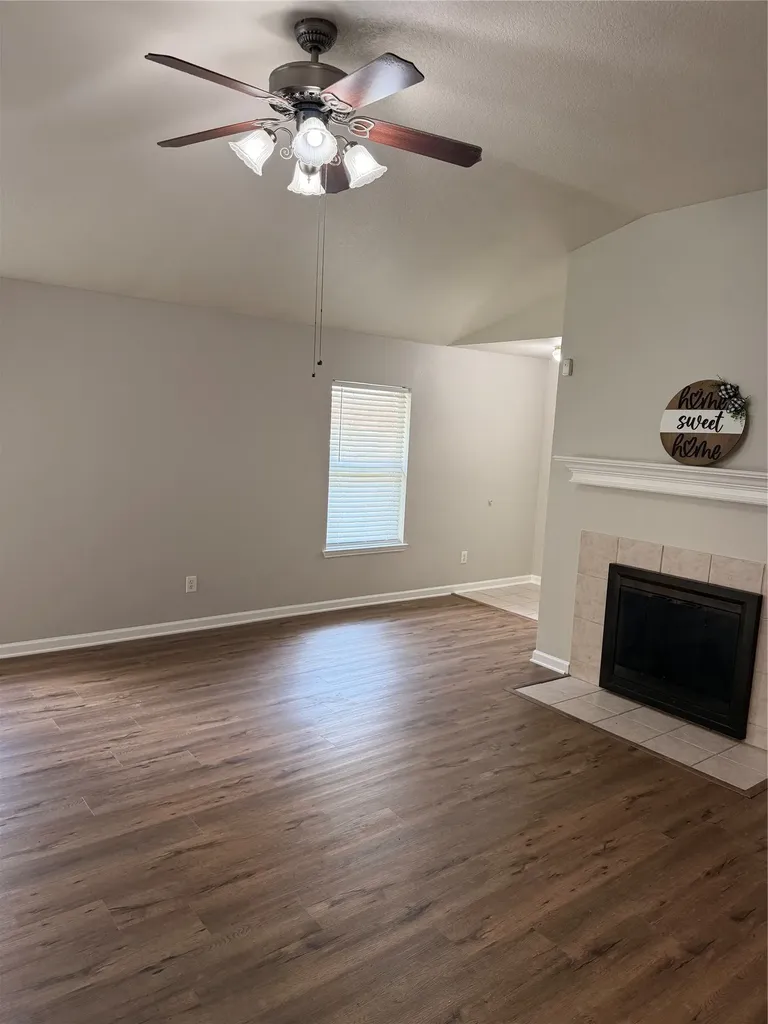 6744 Geyser Trail Watauga TX 76137