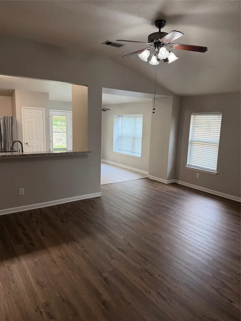 6744 Geyser Trail Watauga TX 76137