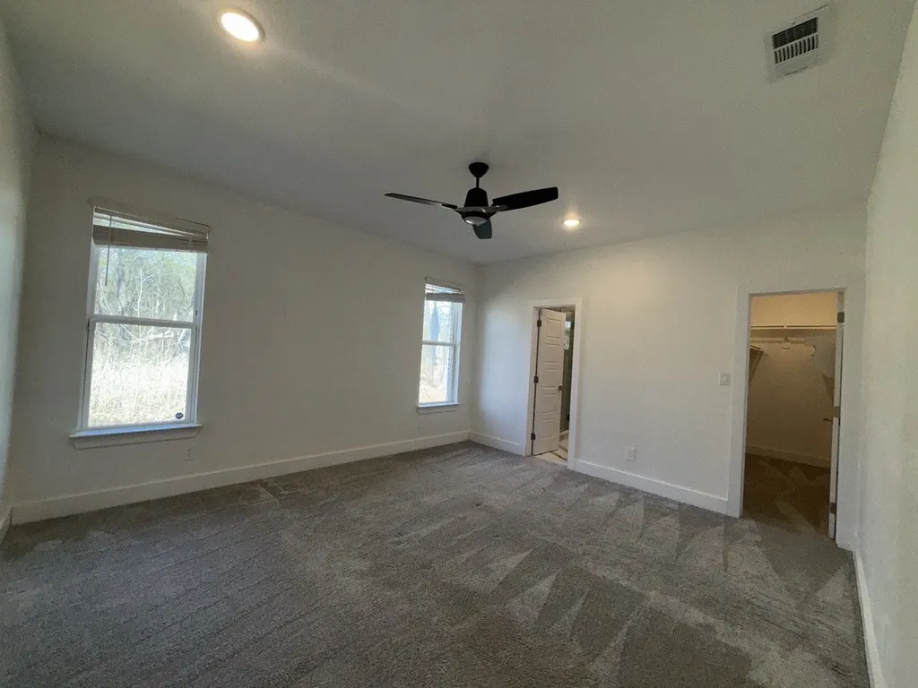 102 Oakwood Drive Trinidad TX 75163