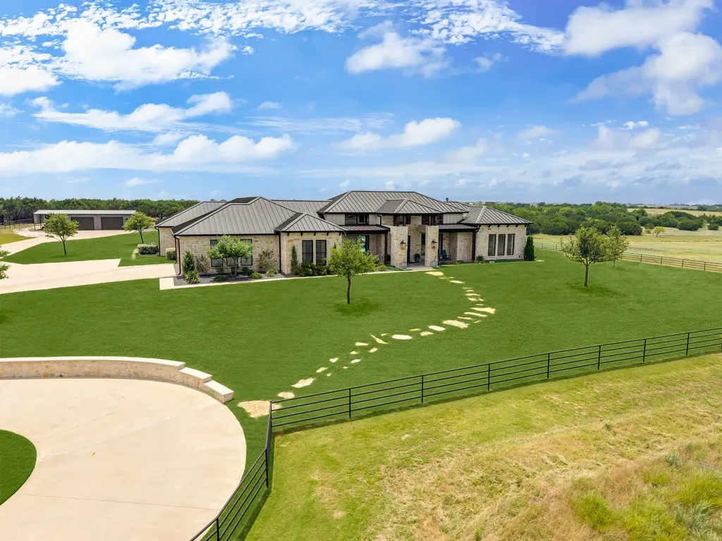 2145 County Road 1227 Cleburne TX 76033