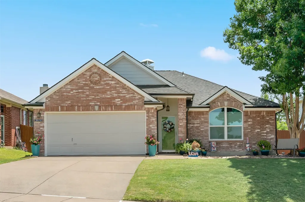 2608 Hilcroft Avenue Denton TX 76210