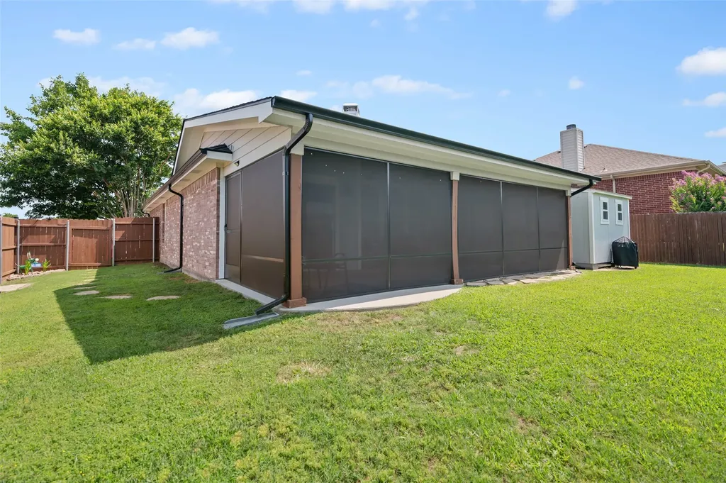 2608 Hilcroft Avenue Denton TX 76210