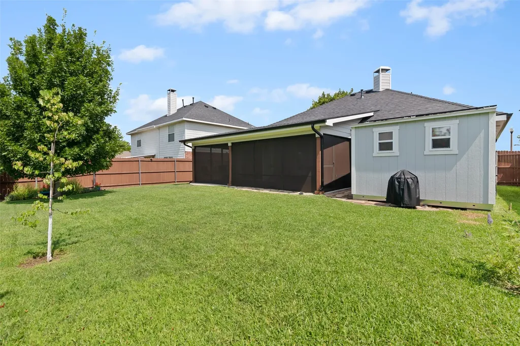 2608 Hilcroft Avenue Denton TX 76210