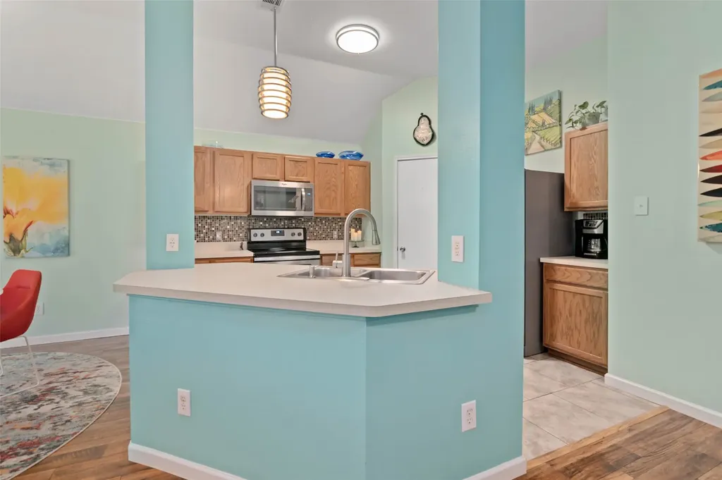 2608 Hilcroft Avenue Denton TX 76210