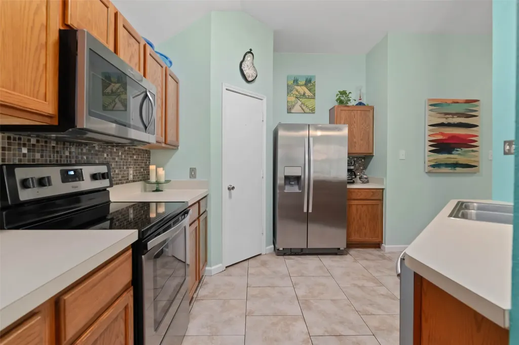 2608 Hilcroft Avenue Denton TX 76210