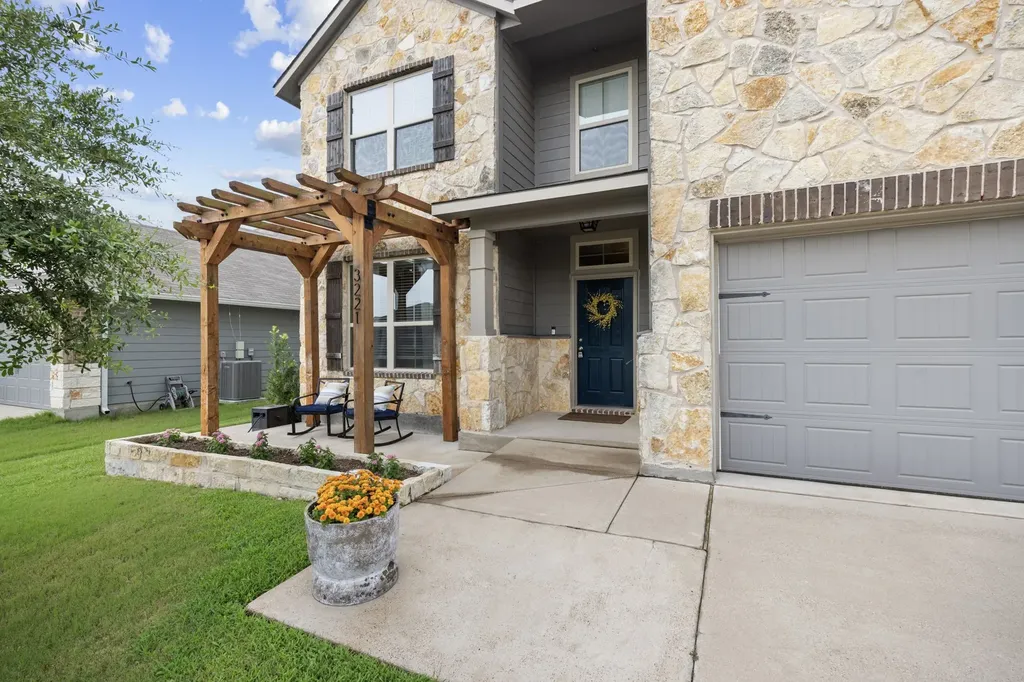3221 Samson Drive Waco TX 76655