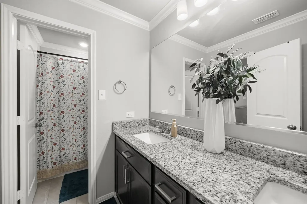3221 Samson Drive Waco TX 76655