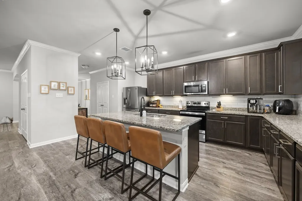 3221 Samson Drive Waco TX 76655