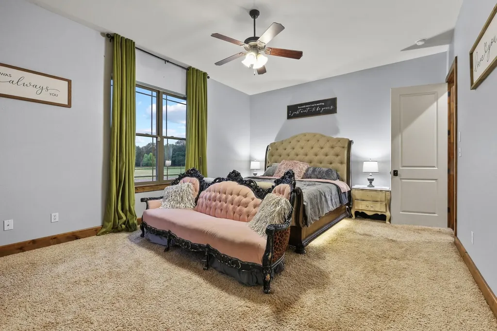 7106 County Road 4729 Commerce TX 75428