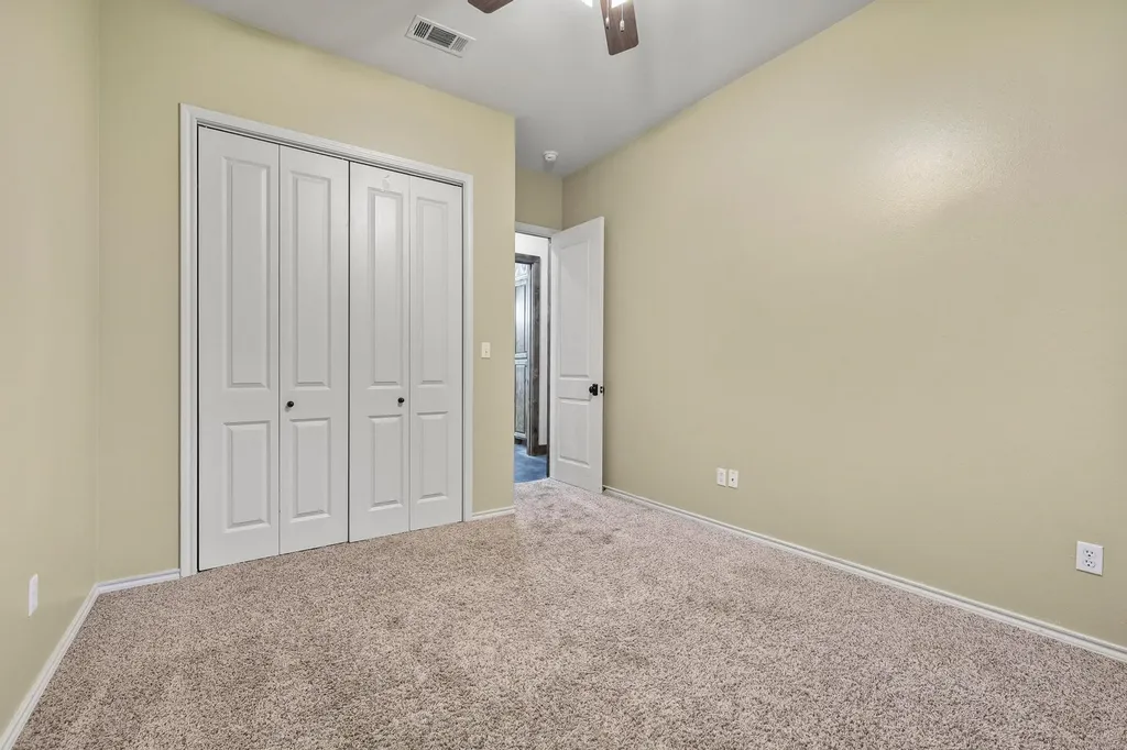 7106 County Road 4729 Commerce TX 75428